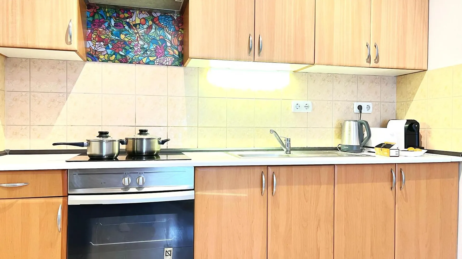 Apartment Acacia Aparhotel-Near New York Cafe Budapest