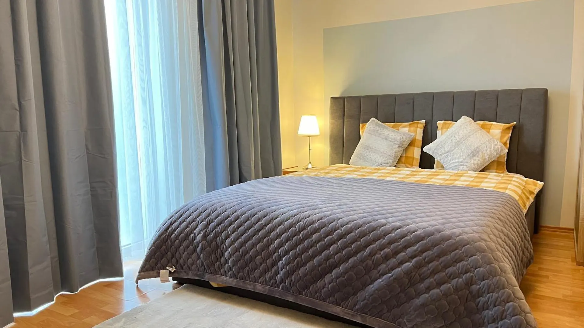 Acacia Aparhotel-Near New York Cafe Budapest 0*,  Hungary