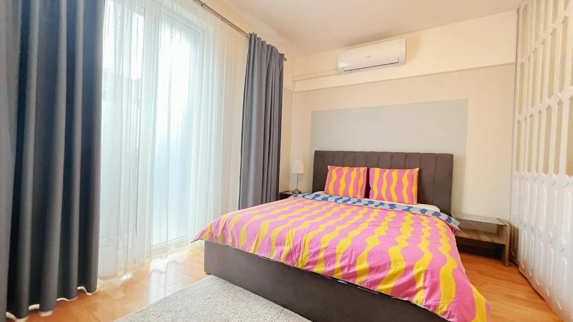 Apartment Acacia Aparhotel-Near New York Cafe Budapest Hungary