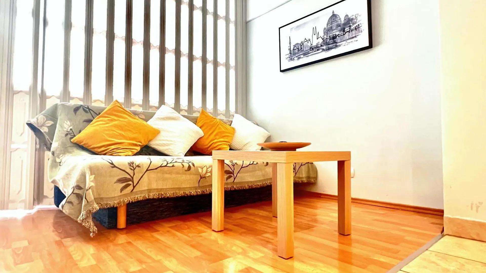 Apartment Acacia Aparhotel-Near New York Cafe Budapest